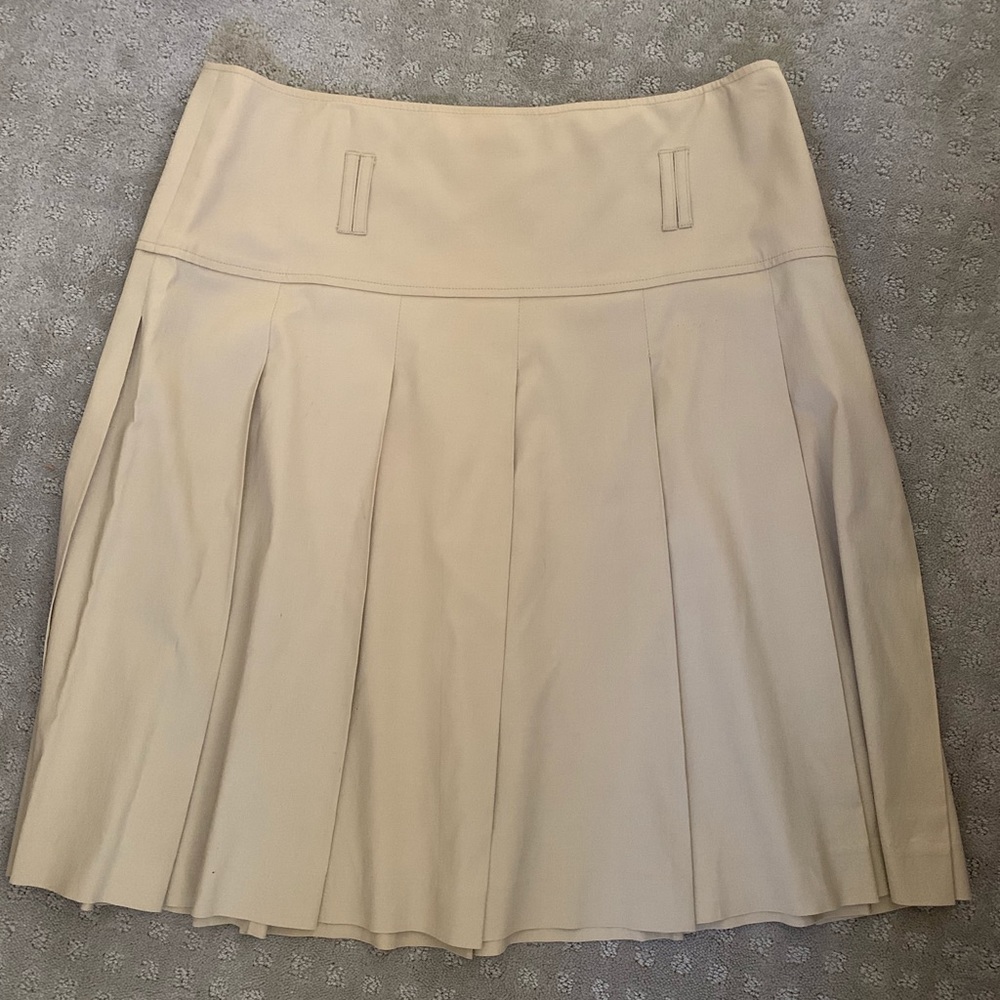 Theory Khaki Pleated Skirt